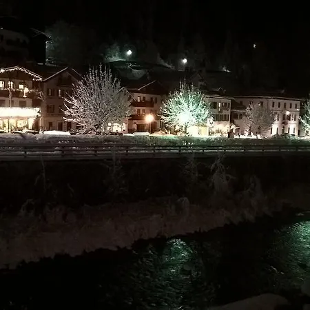 Zoldana Hotel 3*
