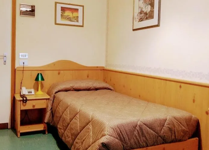 Zoldana Hotel 3*